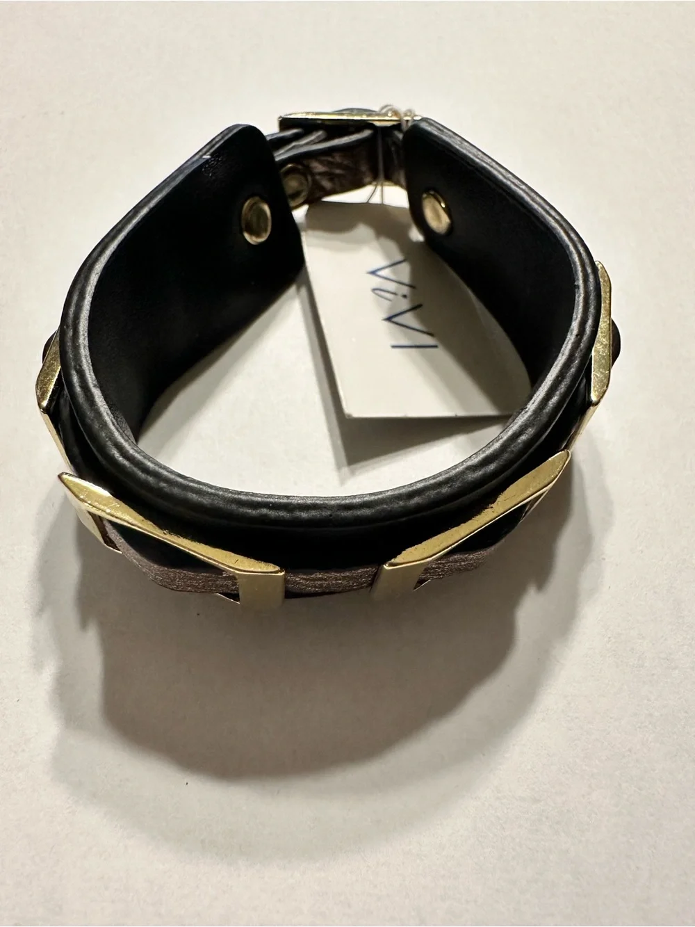 ViVI sleek black